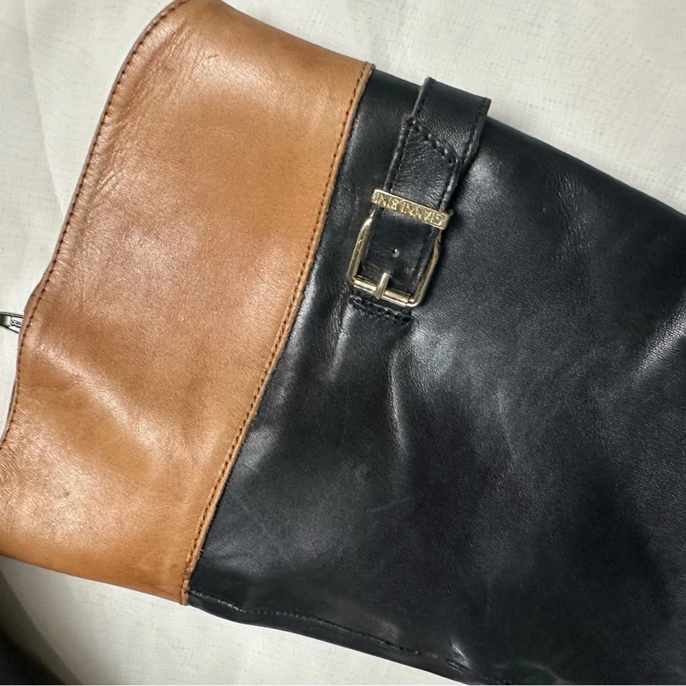 Gianni Bini Black and Tan knee high rounded leather boots size 7